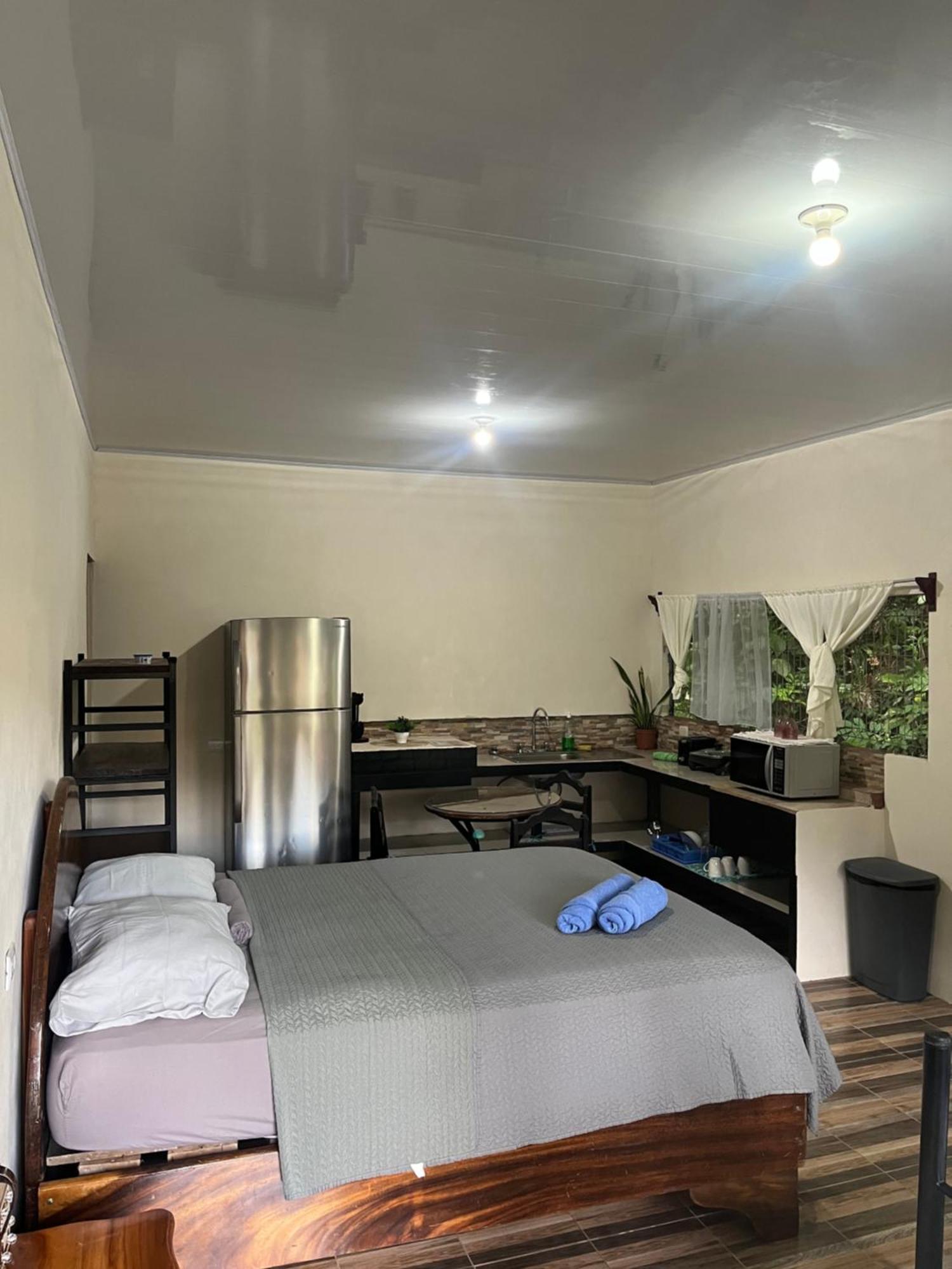 Casa Escondida Apartments มานูเอล อันโตนิโอ ภายนอก รูปภาพ