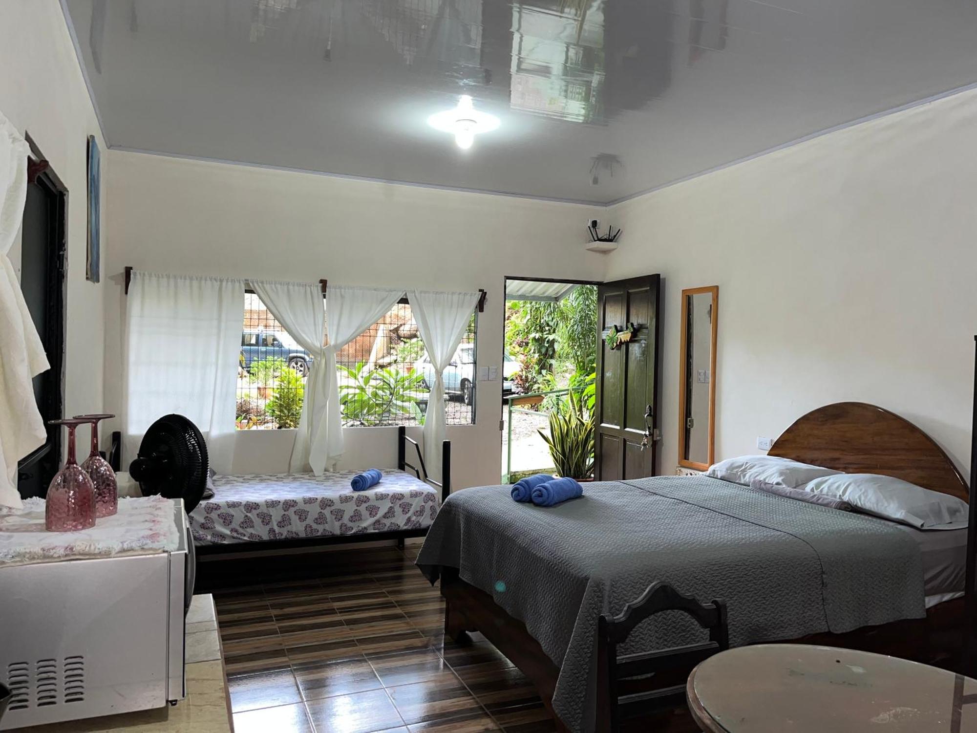 Casa Escondida Apartments มานูเอล อันโตนิโอ ภายนอก รูปภาพ